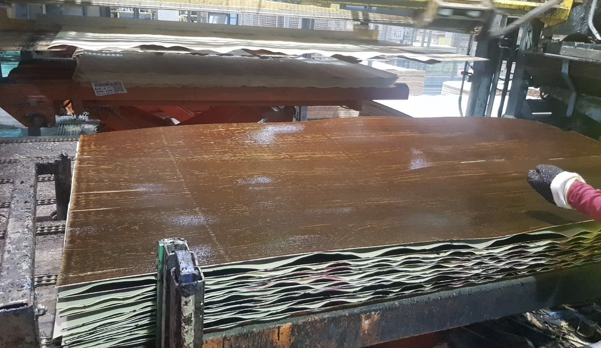 Plywood being clued