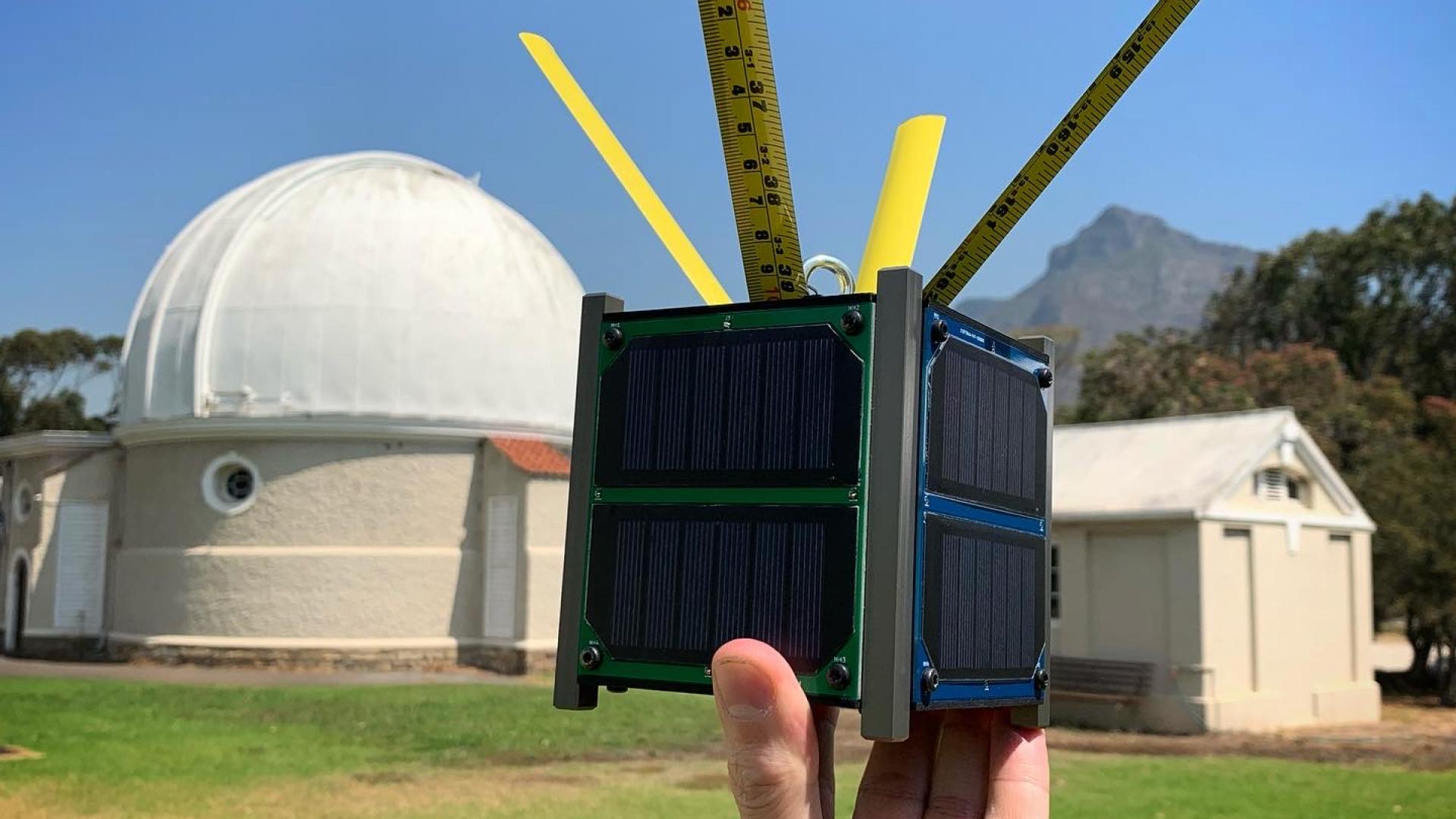 Kitsat, observatory and a corner of the Table Mountain
